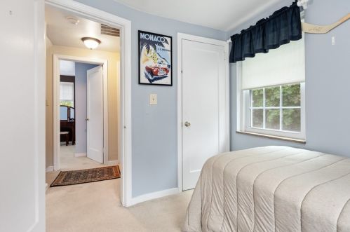 650 Malibran Dr, Pittsburgh PA 15237-5660 exterior