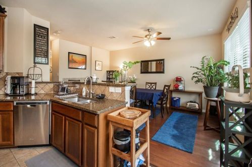 1416 Biltmore Ln, Irving TX exterior