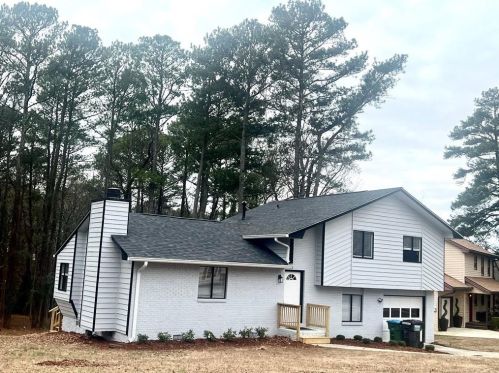 2831 Broxton Mill Ct, Lithonia GA  30039-6279 exterior