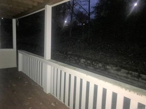 106 Crystal Hl Ln, Poughkeepsie NY 12603-6981 exterior