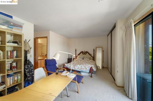 412 Kains, Berkeley CA 94706-1216 exterior