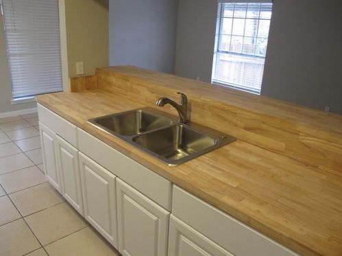 8626 Fireside Dr, Austin, TX 78757-7166