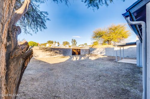 10455 Bridgestone Pl, Tucson AZ 85730-5001 exterior