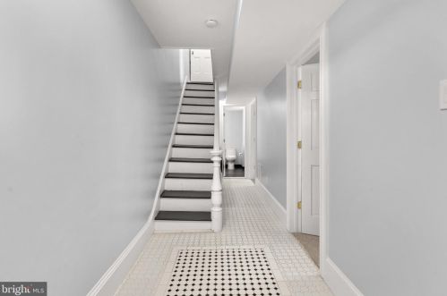 1316 T St, Washington DC 20009-4438 exterior