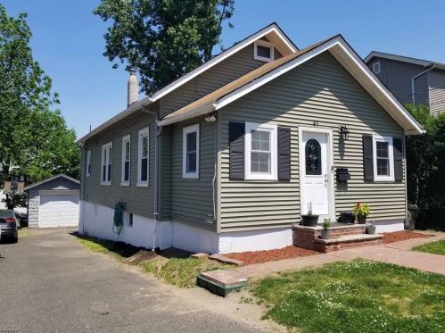 48 Conover Ave, Nutley, NJ 07110-3708