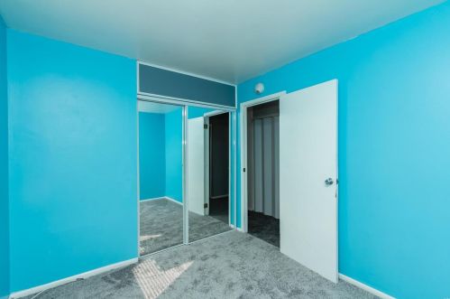 1335 Cabrillo Dr, Saint Louis MO 63138-2607 exterior