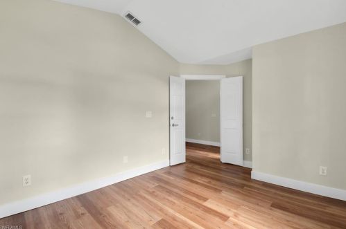 7864 Gardner Dr, Naples FL 34109-0607 exterior