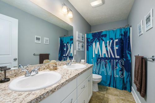 6269 Wilmington Dr, Meskegon MI 49444-7892 exterior