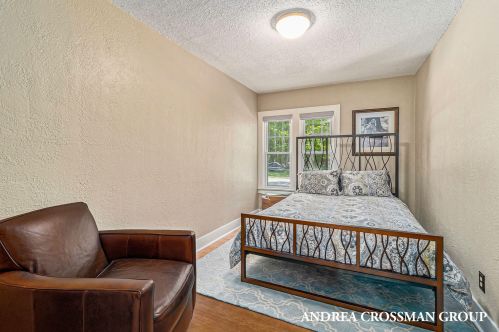 3147 Scenic Dr, Meskegon MI  49445-9609 exterior