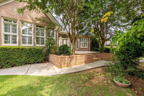 8515 Royal Troon Dr, Duluth GA 30097-1697 exterior