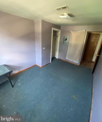 1239 2nd St, Philadelphia PA 19133-3303 exterior