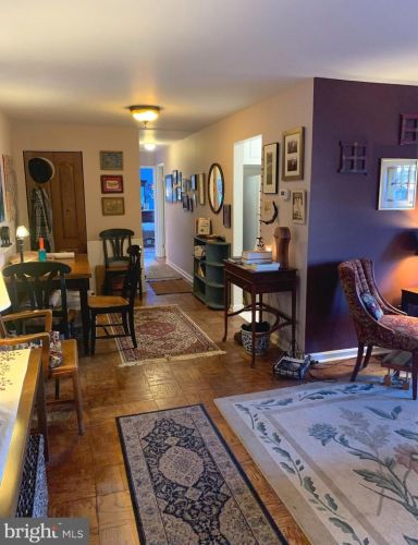 420 Armistead St, Alexandria VA 22312-2850 exterior