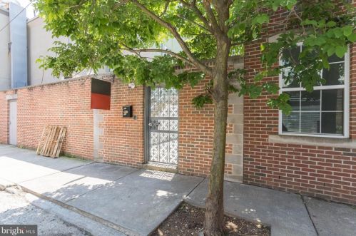 928 9th St, Philadelphia PA  19147-3935 exterior