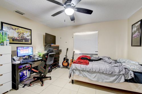 20570 Carousel Cir, Boca Raton FL  33434-3931 exterior