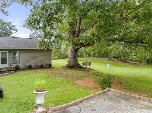 5236 Clarks Brg Rd, Gainesville GA 30506-2984 exterior