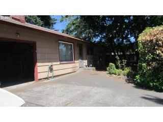 9505 79th Ave, Portland, OR 97222-1011