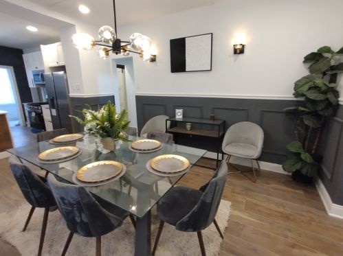 10448 Indiana Ave, Chicago IL  60628-2851 exterior