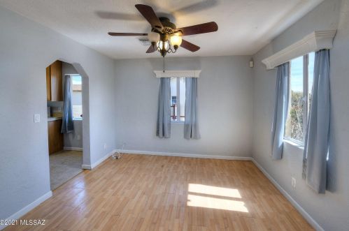 2711 Linden St, Tucson AZ 85719-3631 exterior