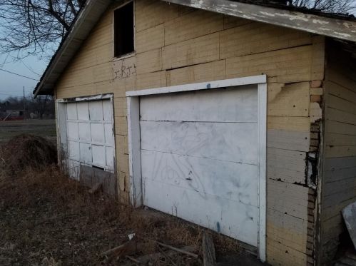 3472 Connecticut St, Gary IN 46409-2727 exterior