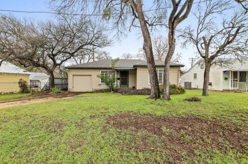 1604 32nd St, Austin TX  78722-1902 exterior