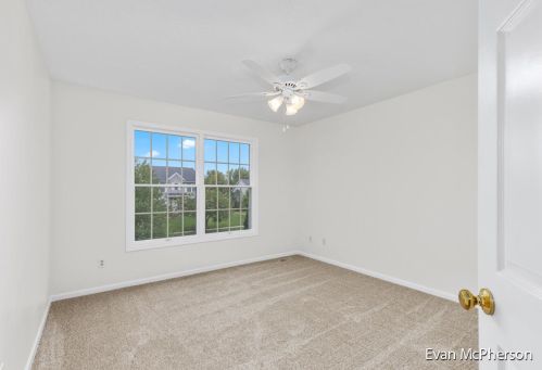 2114 Gettysburg Dr, Grand Rapids MI 49508-6560 exterior