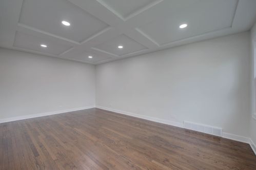 4852 La Crosse Ave, Chicago IL  60638-2119 exterior