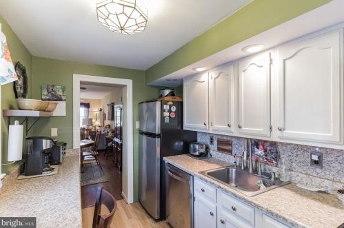 153 2 Ave, Roebling NJ 08554-1002 exterior