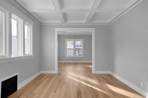 127 Andre St, Grand Rapids MI 49507-2904 exterior