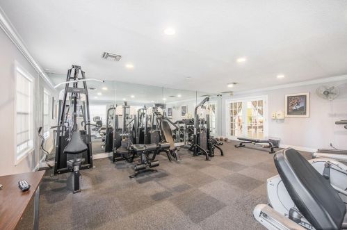 13691 Orange Sunset Dr, Tampa FL 33618-3333 exterior