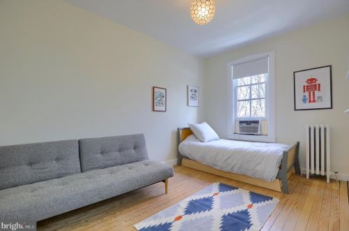 111 Lime St, Lancaster PA 17602-3638 exterior