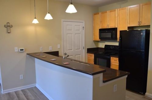 400 17th St, Atlanta GA 30363-1045 exterior