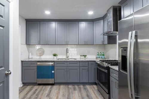 2061 Marbut Forest Dr, Lithonia GA  30058-7827 exterior