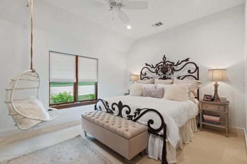 17117 Flagler Dr, Austin TX 78738-7610 exterior