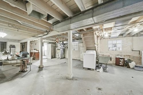 4620 Lawler Ave, Chicago IL  60638-2010 exterior