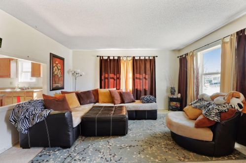 1209 8 Ave, South Saint Paul MN 55075-2052 exterior