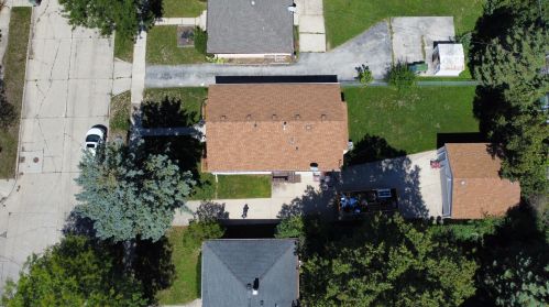 6944 61, Milwaukee WI 53223-5404 exterior