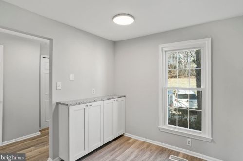 7449 Duddington Dr, Alexandria VA 22315-3849 exterior