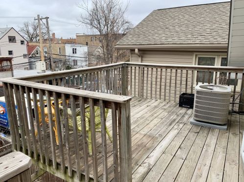 916 Francisco Ave, Chicago IL 60629-3008 exterior