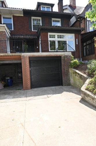 1122 King Ave, Pittsburgh PA 15206-1436 exterior