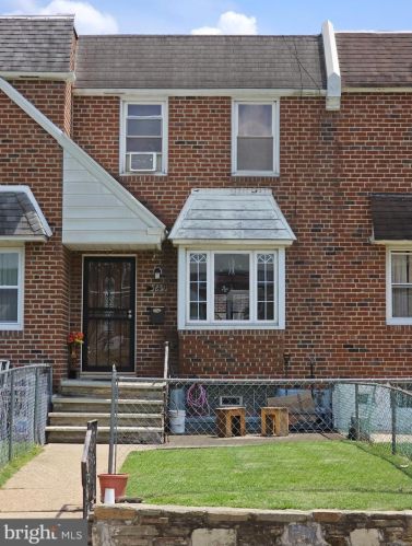 8759 Jackson St, Philadelphia, PA 19136-2141