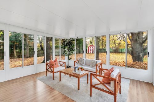 6422 Meadowview Ave, Kalamazoo MI  49048-9448 exterior