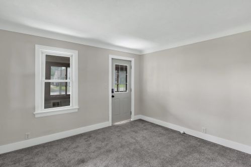 5024 Westnedge Ave, Kalamazoo MI 49004-3071 exterior