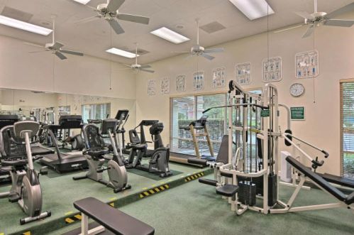 499 Casanova Cir, Fort Pierce FL  34986-1713 exterior