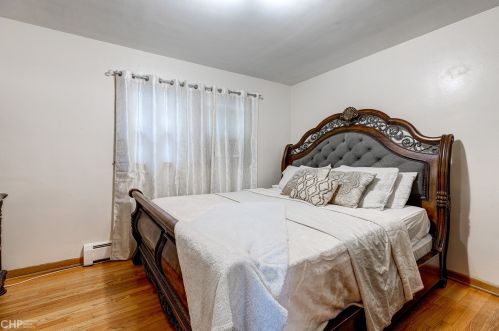 4917 Kedvale Ave, Chicago IL 60629-5013 exterior