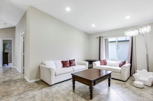 1983 Jamesport Dr, Fort Pierce FL  34953-4598 exterior