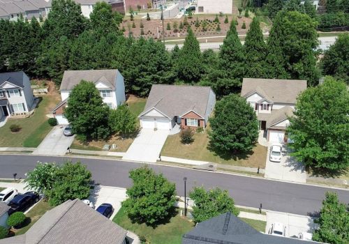 2326 Tullamore Cir, Lithonia GA 30039-7039 exterior