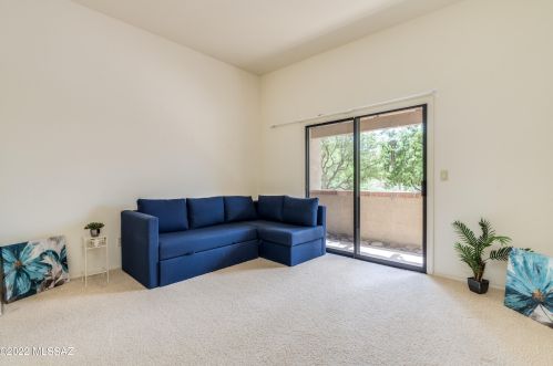 1035 Camino Diestro, Tucson AZ 85704-7694 exterior