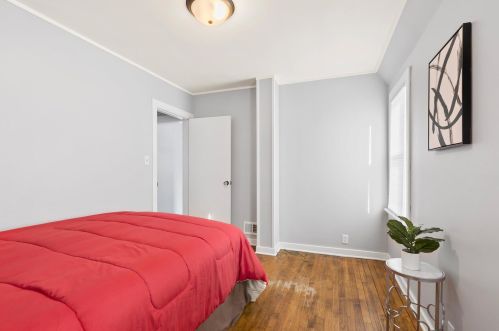 9040 Lapham St, Milwaukee WI 53214-4271 exterior