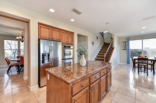 5046 Courtney Way, Folsom CA  95762-5478 exterior