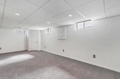 6438 Lawnside Dr, Saint Louis MO 63123-3309 exterior